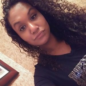 Meet your Posher, Ciara